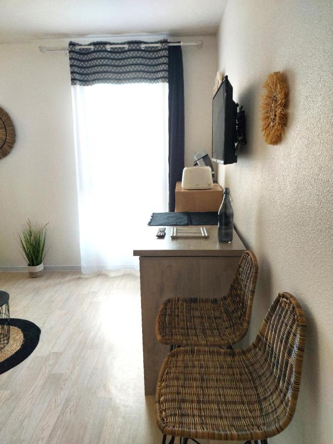 L'Ethnik--Studio Tout Confort--Clim--Parking--Wifi 루르드 외부 사진